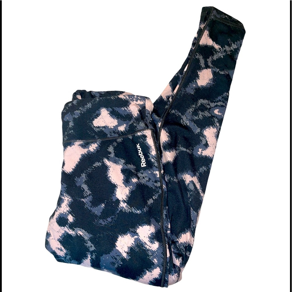 Reebok Leggings SOLD ON DIFFERENT APP - Picture 1 of 4